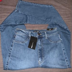 ✨Fashion Nova Skinny Jeans✨